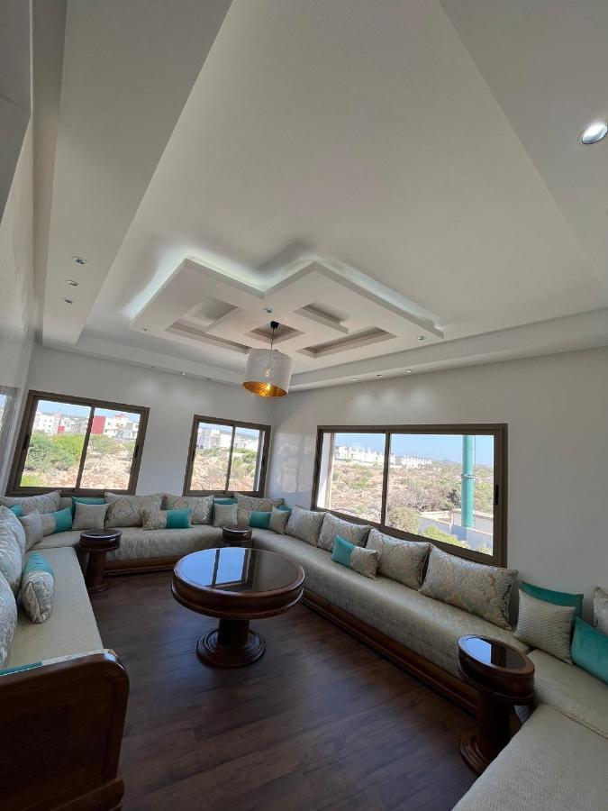Villa Moderne A 5 Min De La Plage Avec Jardin Et 3 Salons Esauira Exterior foto